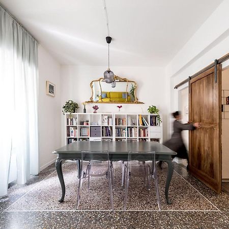 Apartament Domus Deiana Cagliari Zewnętrze zdjęcie